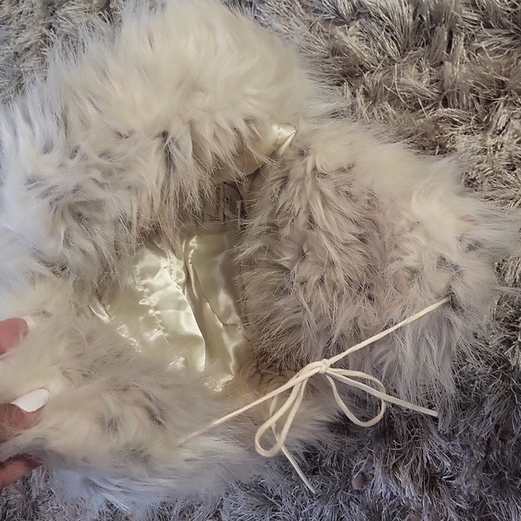 Collection XIIX Cream Fuzzy Hat - Picture 3 of 8